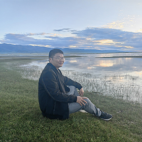 副理事長：簡貴燈